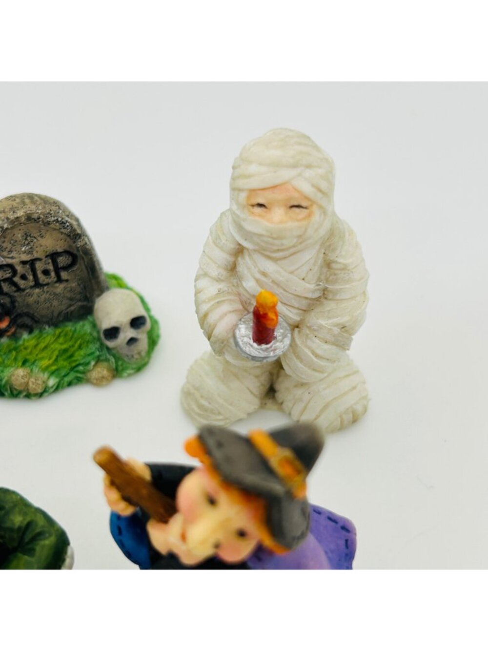 Vintage Enesco Miniature Halloween Figurine Witch Frankenstein Skeleton Mummy - Picture 5 of 16